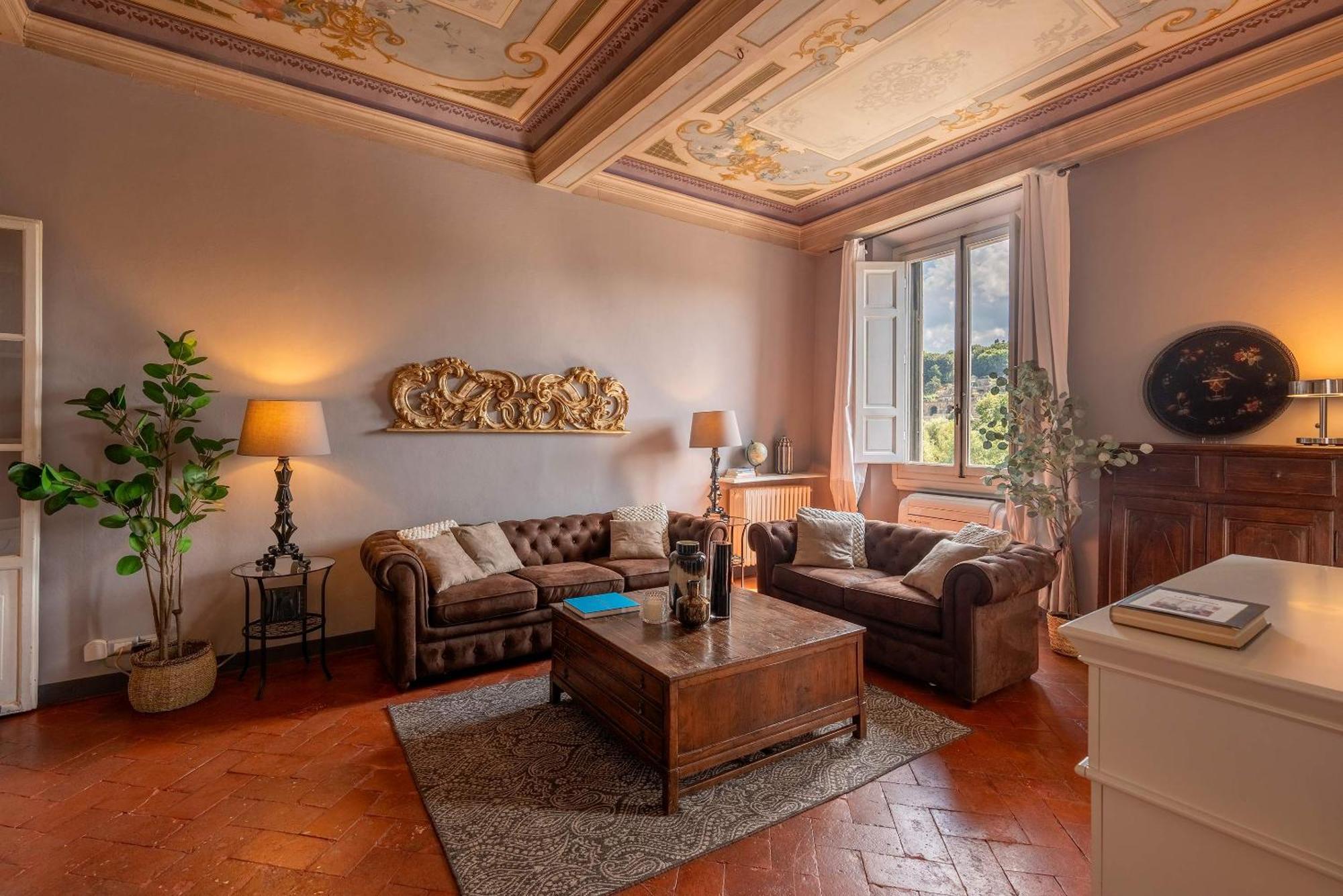 Genteel Biblioteca * Florencia